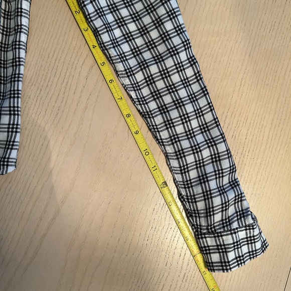 Universal Thread Top - Picture 8 of 9